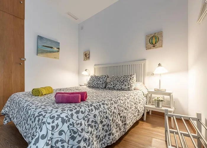 Escapada Y Vacaciones En El Barrio De La Viña-cádiz *