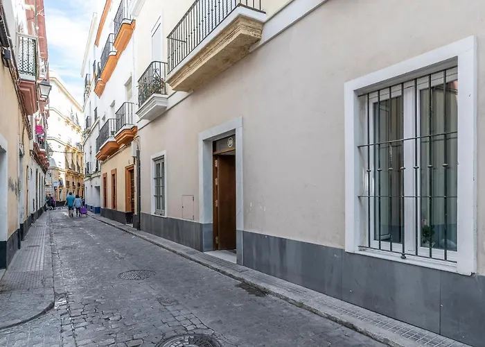 Escapada Y Vacaciones En El Barrio De La Vina-cadiz